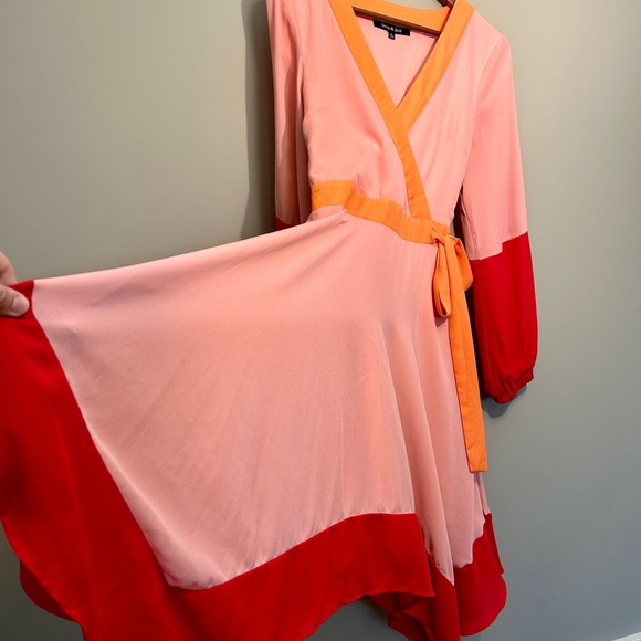 Strut & Bolt Flowy Orange and Red Dress (Size Small) - Picture 2 of 9